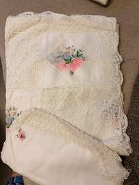 Tovaglia ricamata