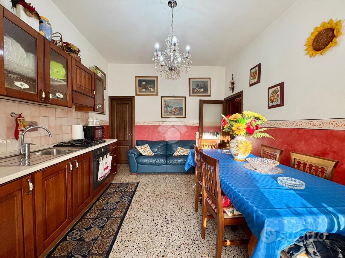 3 LOCALI A PONTASSIEVE - Vista 3