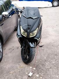 Yamaha tmax 530