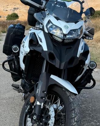 BENELLI TRK 502X