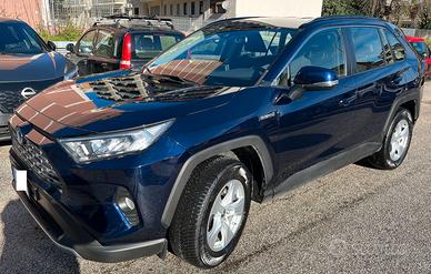 Toyota RAV4 2WD Active 2020 perfetta km. 106.000