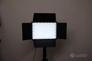 Faretto LED UBeesize per foto/video