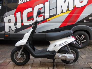 Yamaha BWs 50 2011 BOOSTER