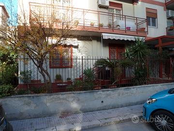 Nuda prop appt 80+50mq ristrutt. condom privato