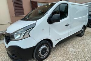 Renault Trafic T29 dCi 120cv €7.600
