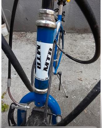 Bicicletta montabike
