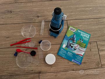 Microscopio clementoni