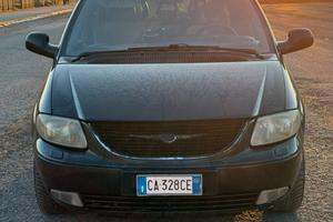 Chrysler Voyager 2.5 7 posti