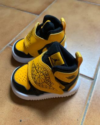 bimbo Sky Jordan n. 21 nuove