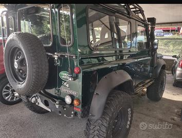 Land rover Defender TD4