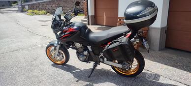 Aprilia Pegaso Factory tris valigie 07/2008