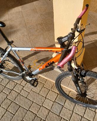 mountain bike KTM