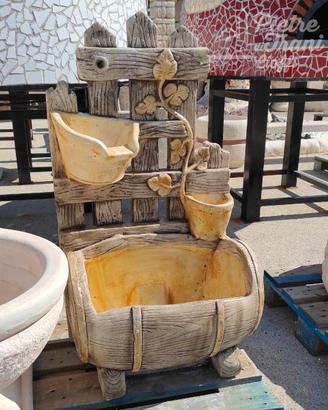 Fontana Botte Frascati - cm. 56x40x103 h.