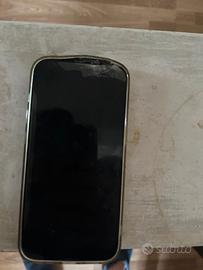 iPhone 16e (si accende) - Per parti di ricambio