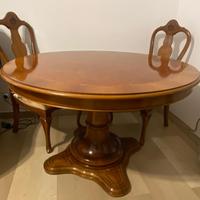 Tavolo Legno rotondo Antico con sedie