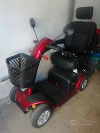 Scooter elettrico  4 ruote per anziani e disabili