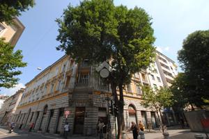 2 LOCALI A TRIESTE