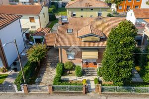 CASA INDIPENDENTE A FABBRICO