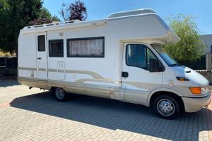 Camper mansardaso Laika ecovip