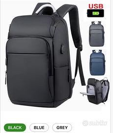 Zaino con uscita usb integrata
