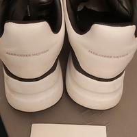 Alexander McQueen pelle tg 38