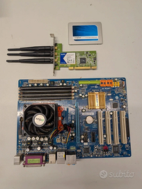 Scheda Madre + CPU +4 GB RAM Corsair + SSD 240 GB 