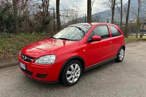 Opel Corsa 1.2 3 porte Sport NEOPATENTATI