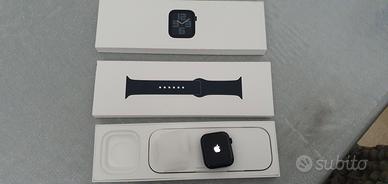 Apple Watch SE 2 generazione nero batteria 90%