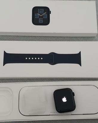 Apple Watch SE 2 generazione nero batteria 90%