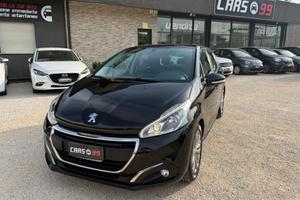Peugeot 208 PureTech 82 5 porte Allure