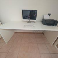 Scrivania bianca laccata