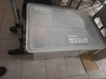 2 samla contenitori in plastica trasparenti 