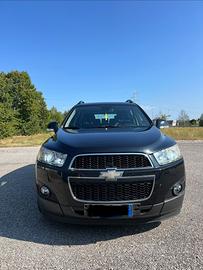Auto Chevrolett Captiva