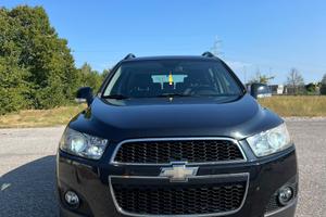 Auto Chevrolett Captiva