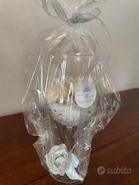 Composizione calice e 3 rose stabilizzate