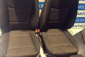 Sedili interni completi di pannelli in tessuto BMW