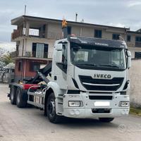 Stralis 460 e6 cab corta gancio 26 ton 2017 km 420