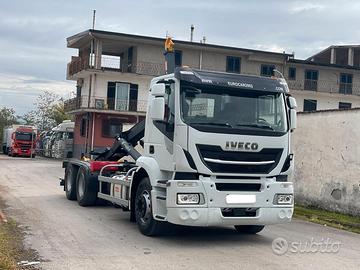 Stralis 460 e6 cab corta gancio 26 ton 2017 km 420