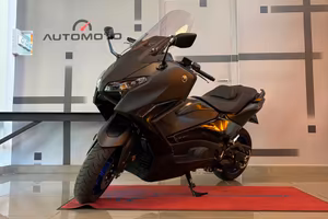Yamaha T Max 560 2025