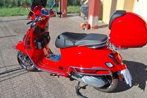 VESPA 300 GTS SUPER