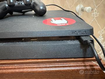 Playstation 4 Slim