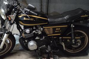 Benelli 