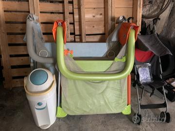 2 box bimbi + 1 passeggino