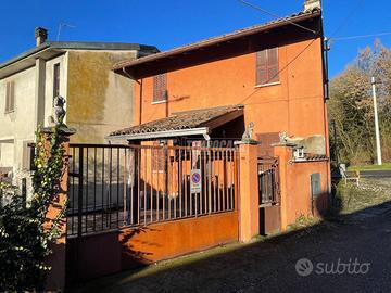 Casa indipendente a Pieve Albignola 3 locali