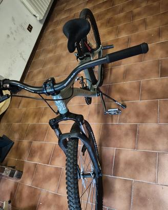 Rockrider ST500 26