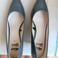 Décolleté con tacco basso