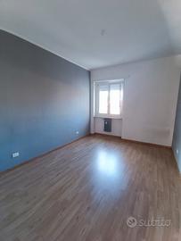 Privato vende trilocale a Gassino T.se