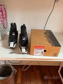 Scarpa e sci di fondo nuovi