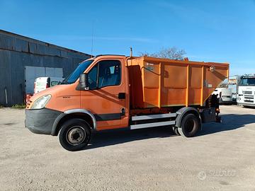 Camion Iveco Daily 60C18 Vasca