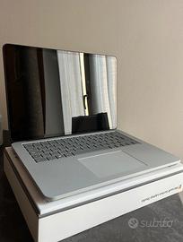 Microsoft Surface Laptop Studio i7 16GB 3050 Ti